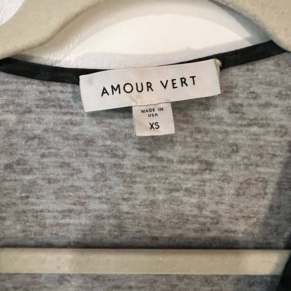 Amour Vert Green Leopard Wrap Dress - Picture 3 of 3